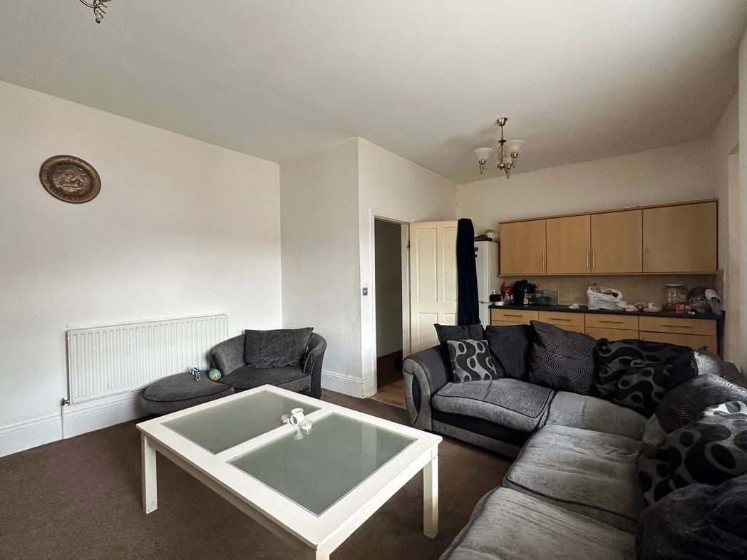 Property image 5 of 8