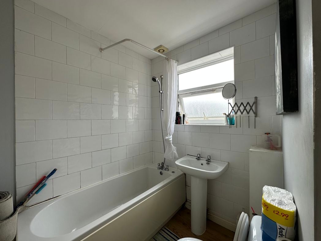 Property image 8 of 8