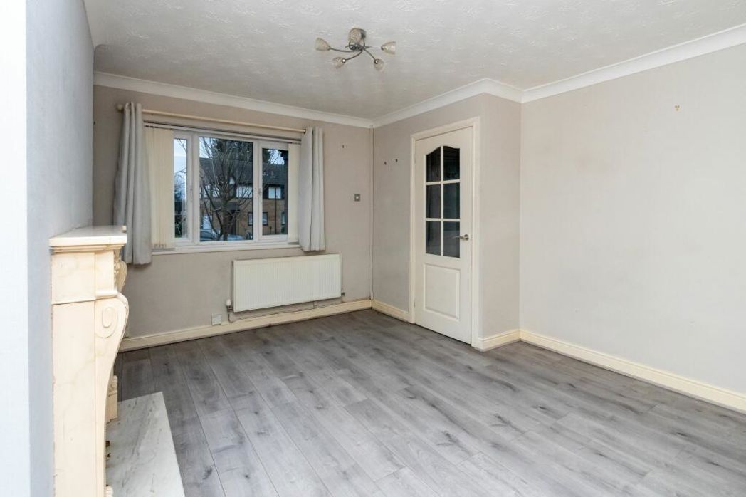 Property image 2 of 30