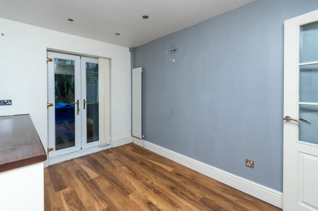 Property image 15 of 30