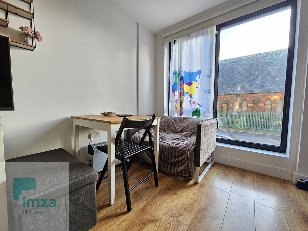 Property image 5 of 7
