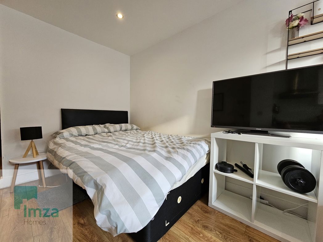 Property image 3 of 7