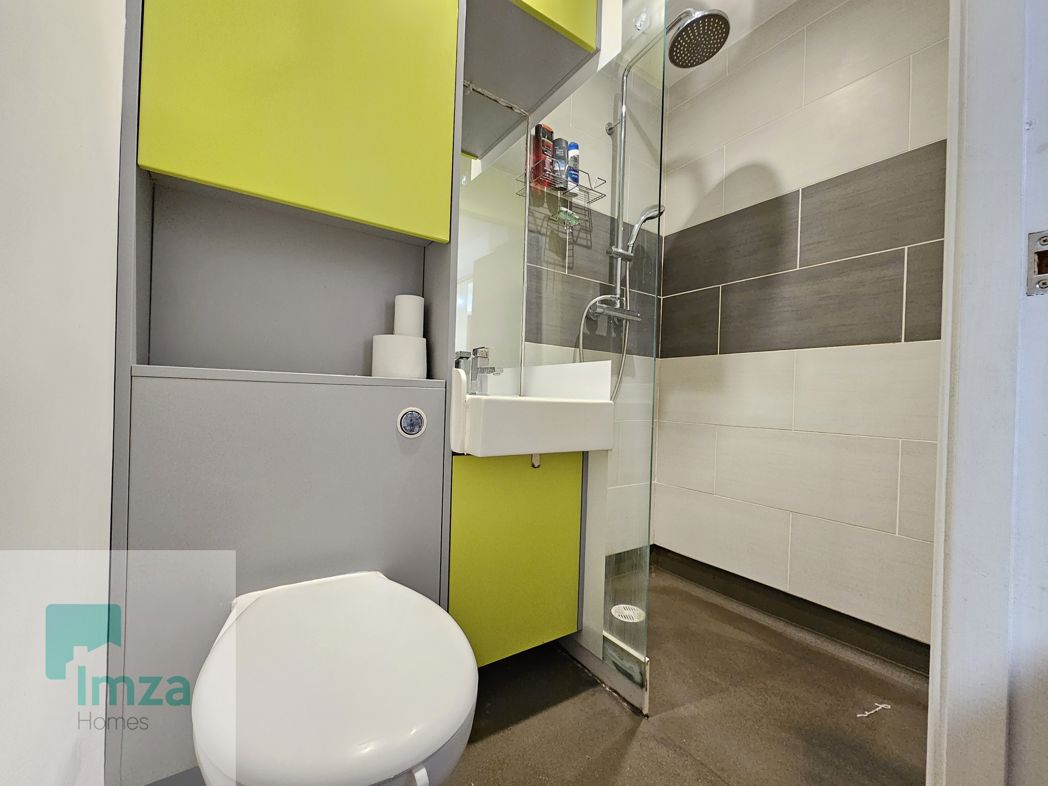 Property image 7 of 7