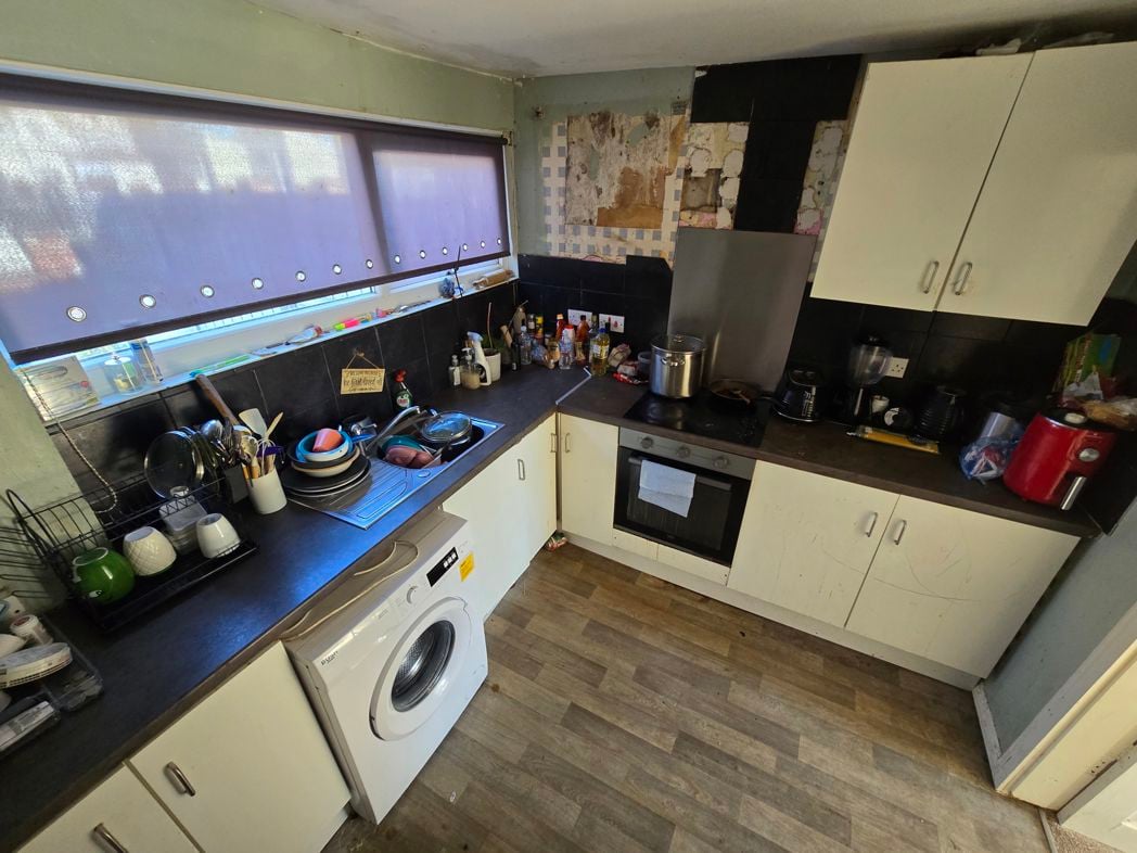 Property image 3 of 11