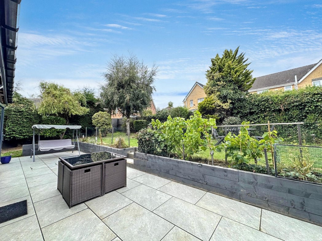Exterior Garden