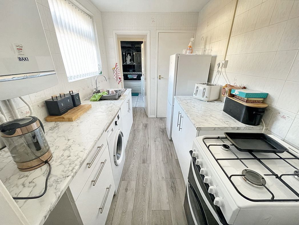 Property image 4 of 8