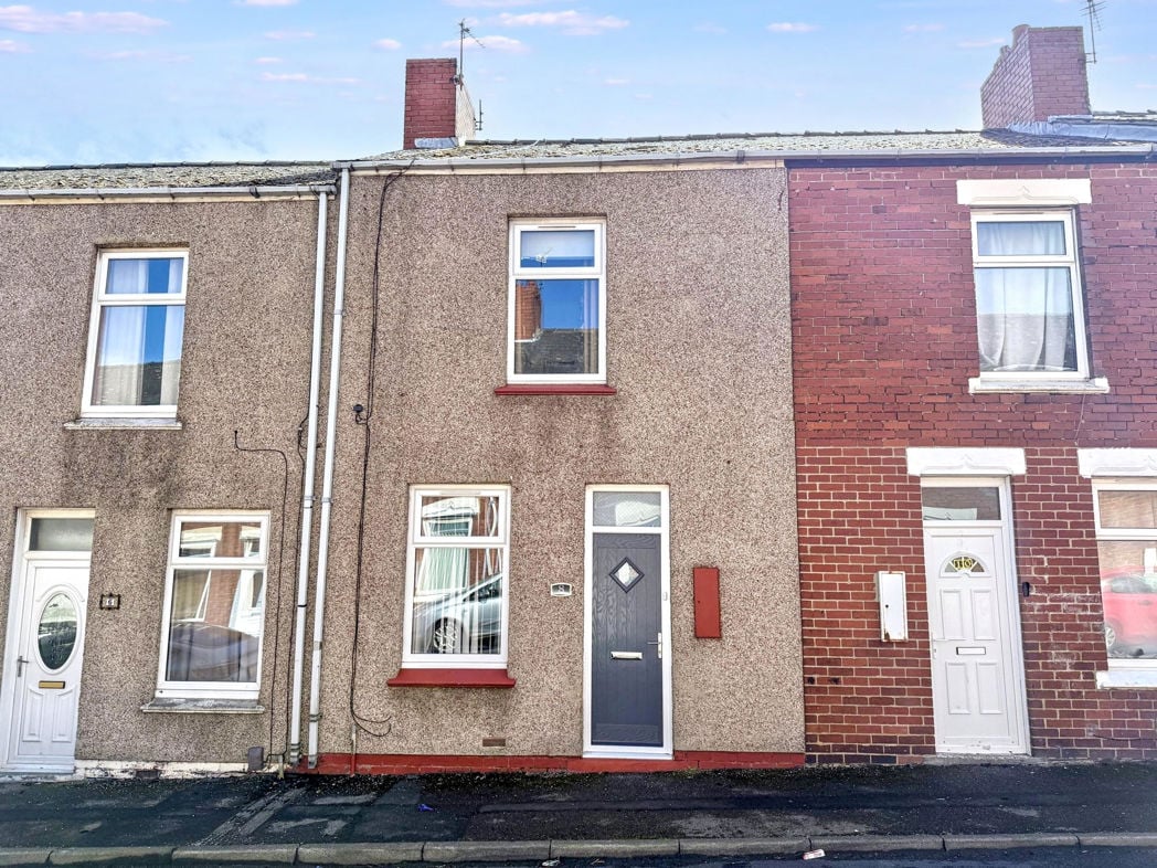 Property image 1 of 23