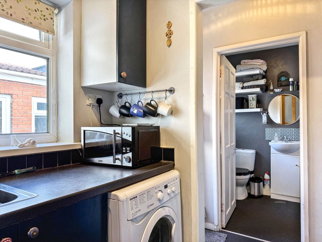 Property image 11 of 23