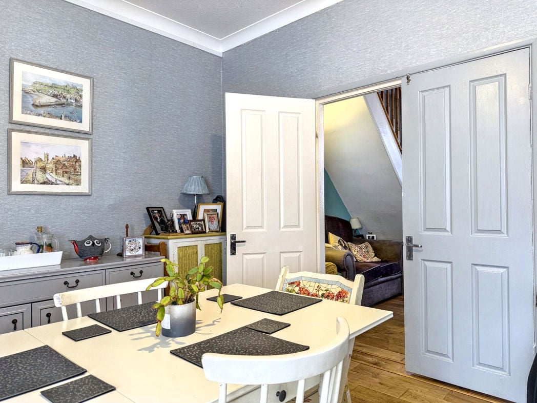 Property image 7 of 23