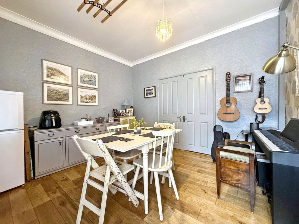 Property image 8 of 23