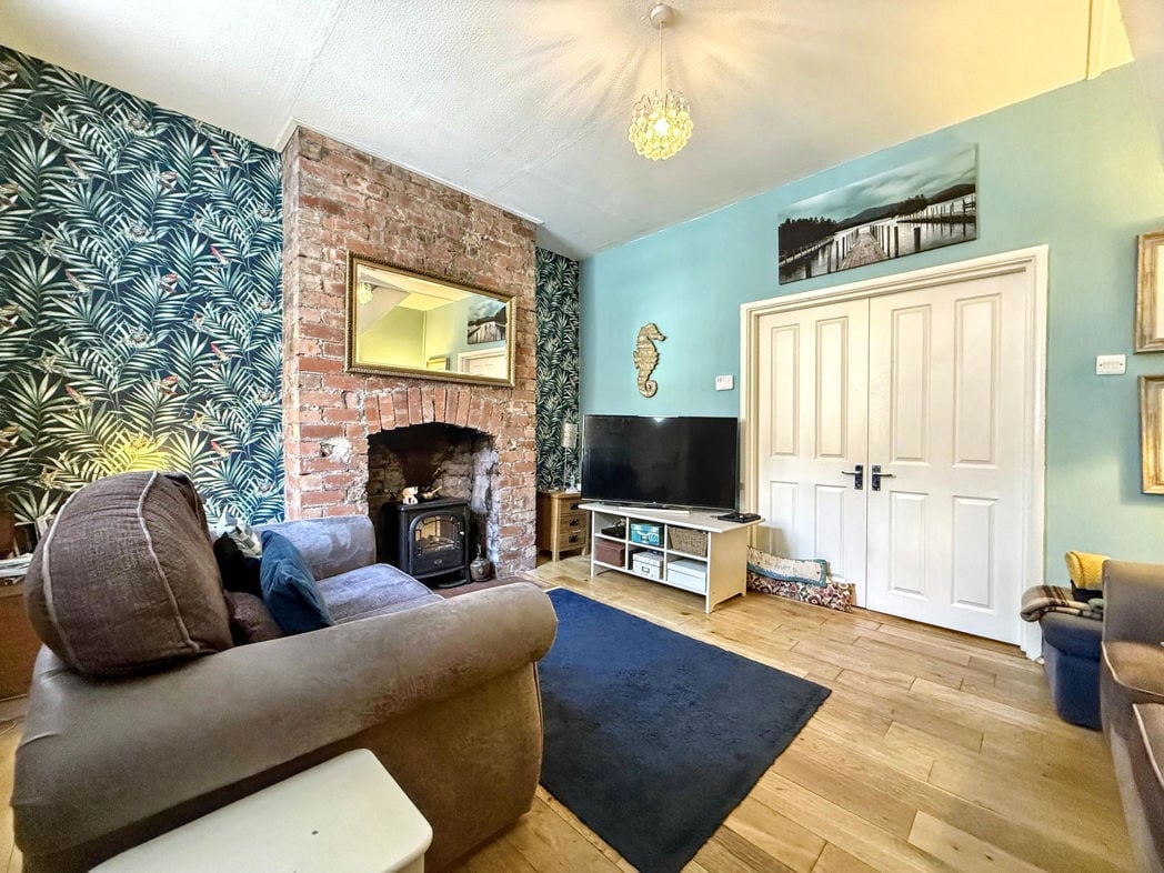 Property image 3 of 23