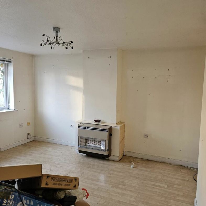 Property image 7 of 15