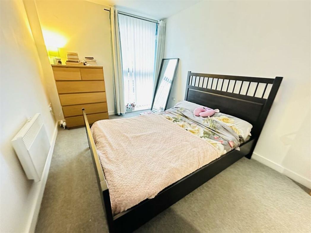 Property image 6 of 8
