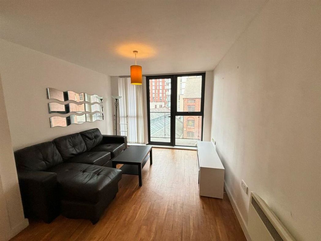 Property image 2 of 8