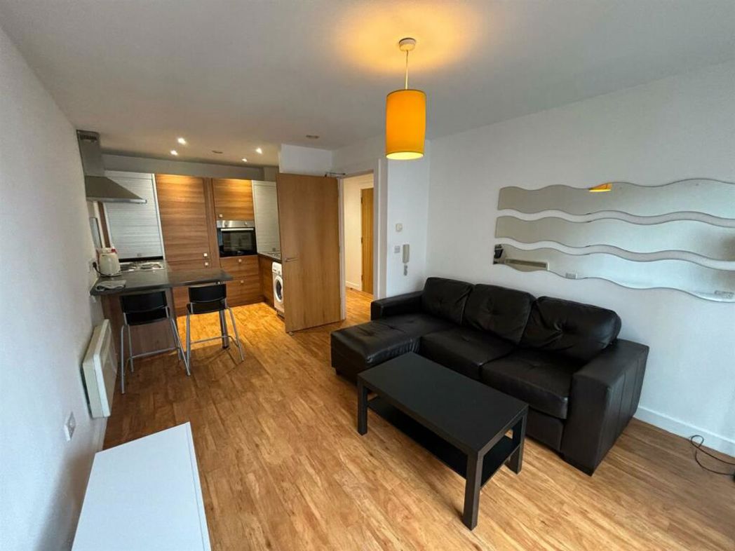 Property image 3 of 8
