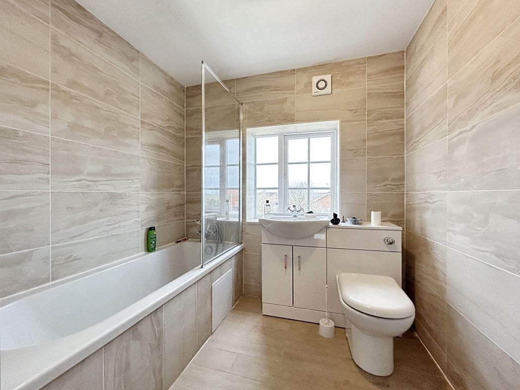 Property image 17 of 22