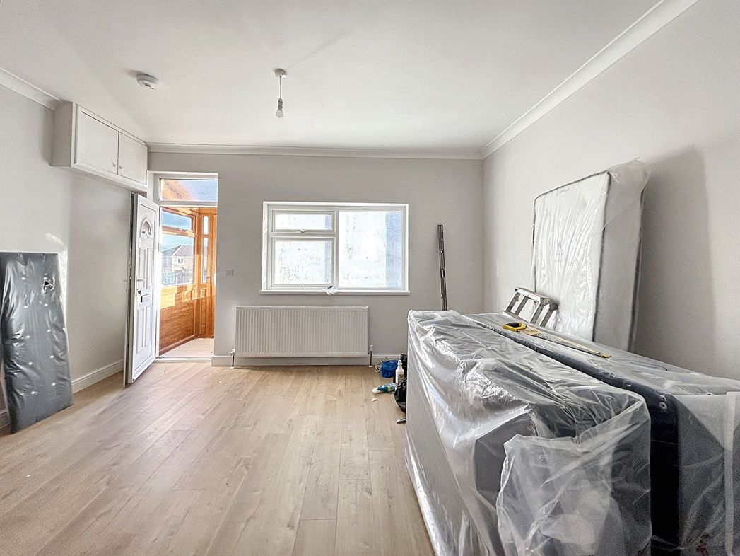 Property image 9 of 22