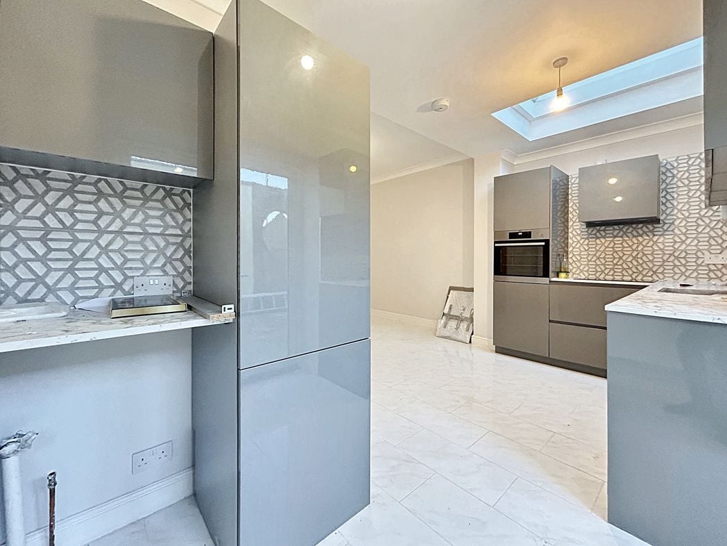 Property image 7 of 22