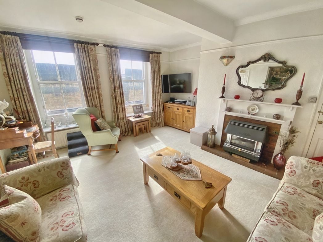 Property image 7 of 23