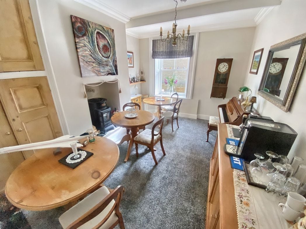Property image 6 of 23