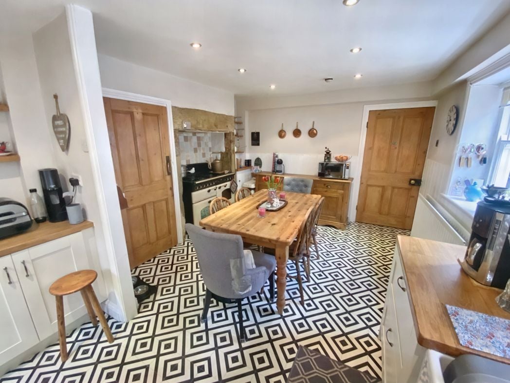 Property image 5 of 23