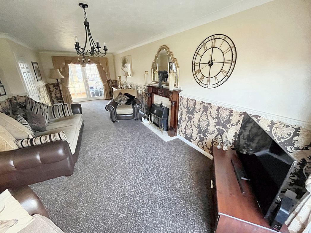 Property image 15 of 17