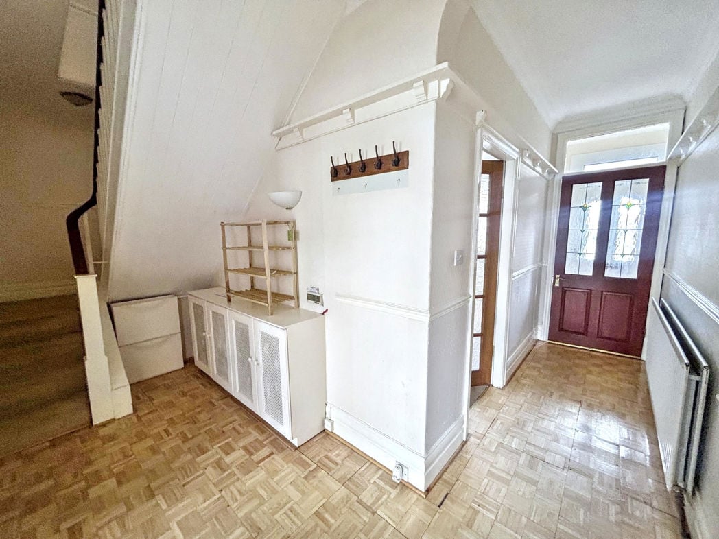 Property image 5 of 16