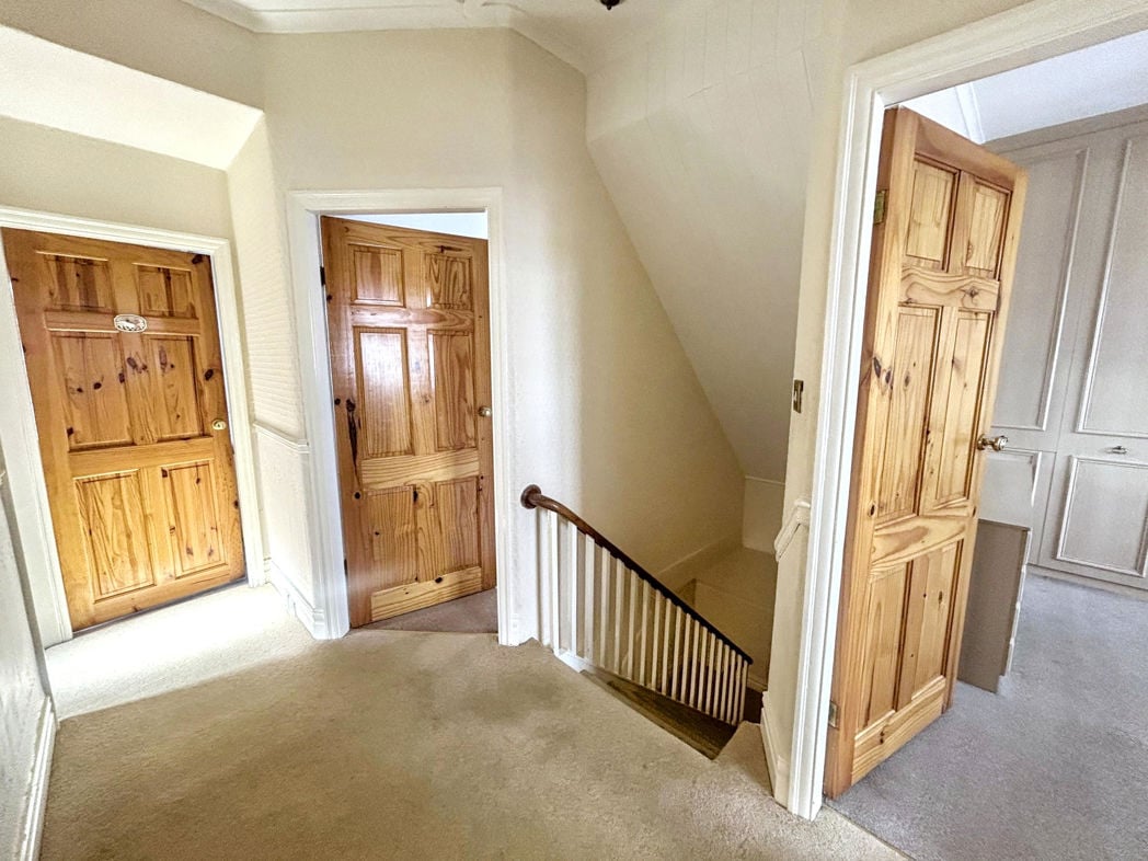 Property image 7 of 16