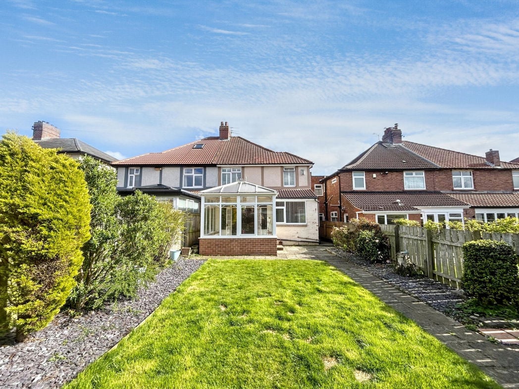 Property image 14 of 16