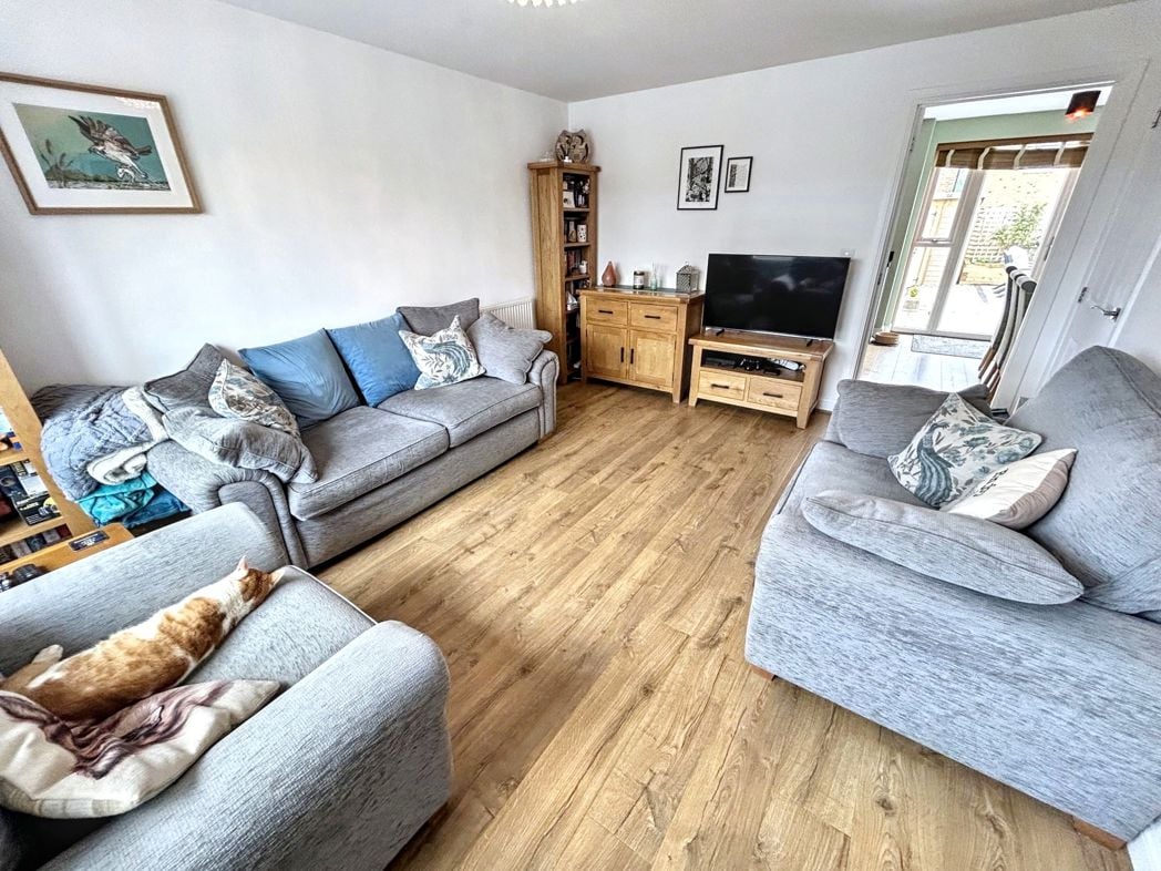 Property image 4 of 19