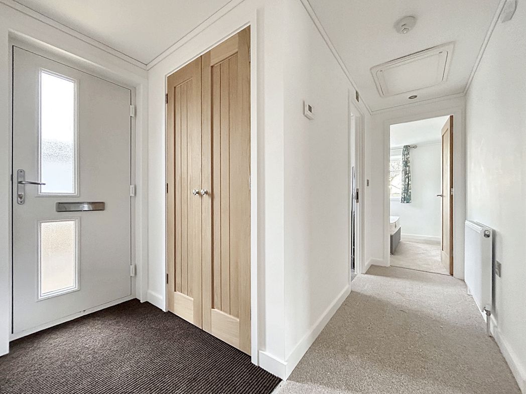 Property image 2 of 15