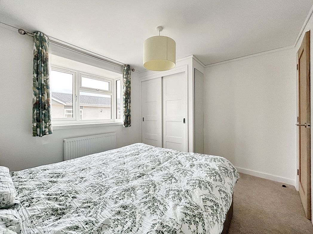 Property image 13 of 15