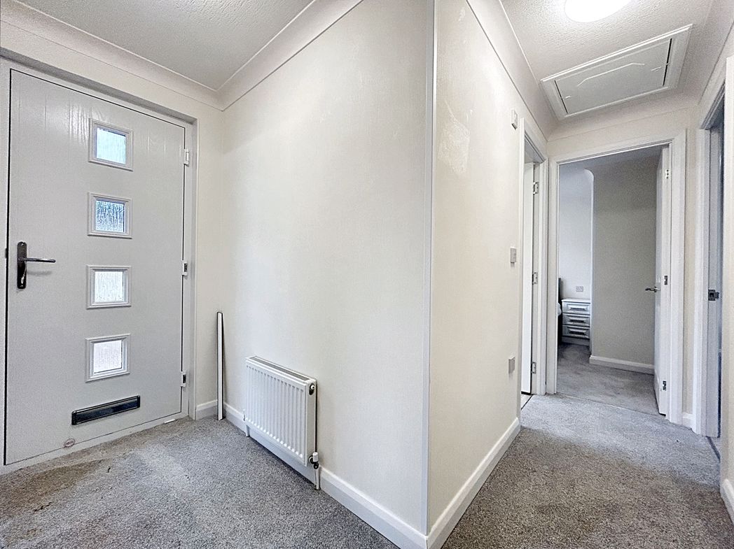 Property image 2 of 16