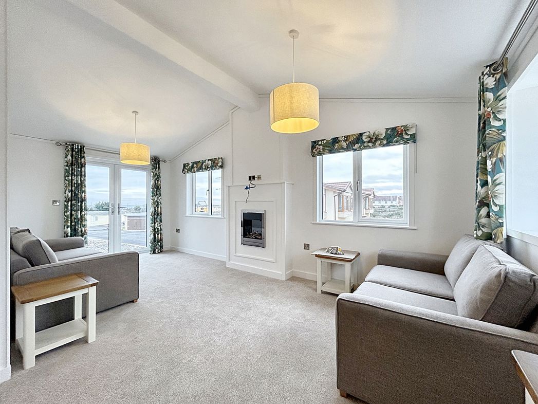 Property image 5 of 15