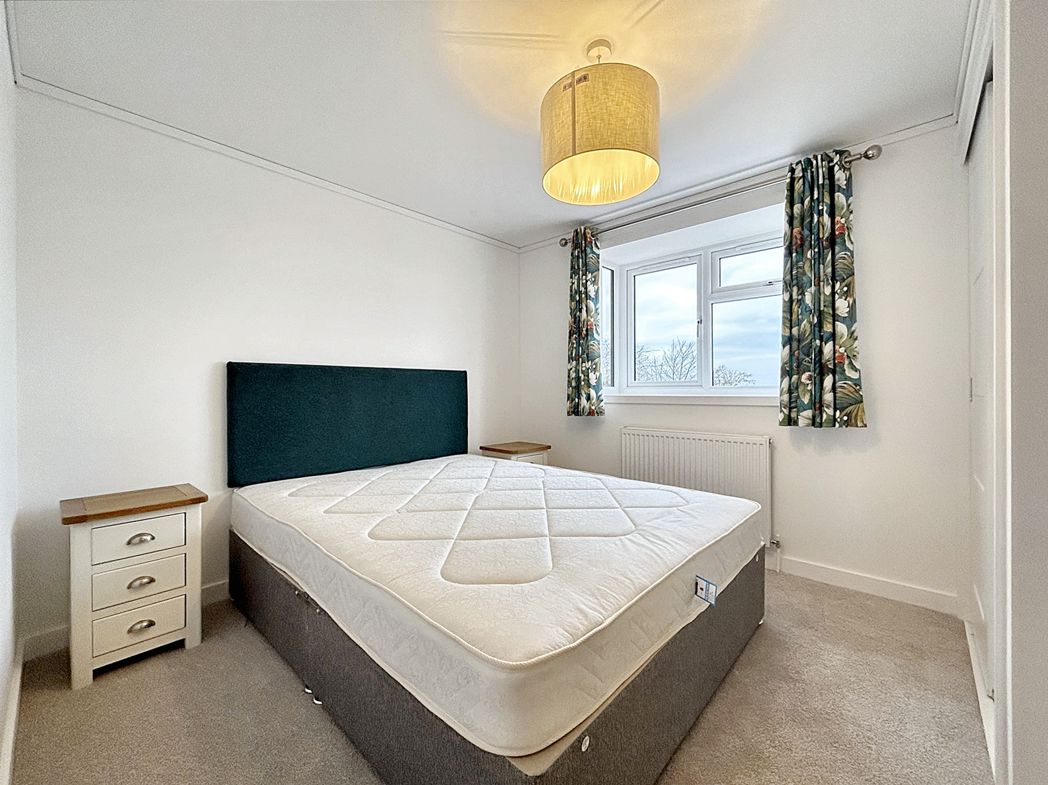 Property image 12 of 15