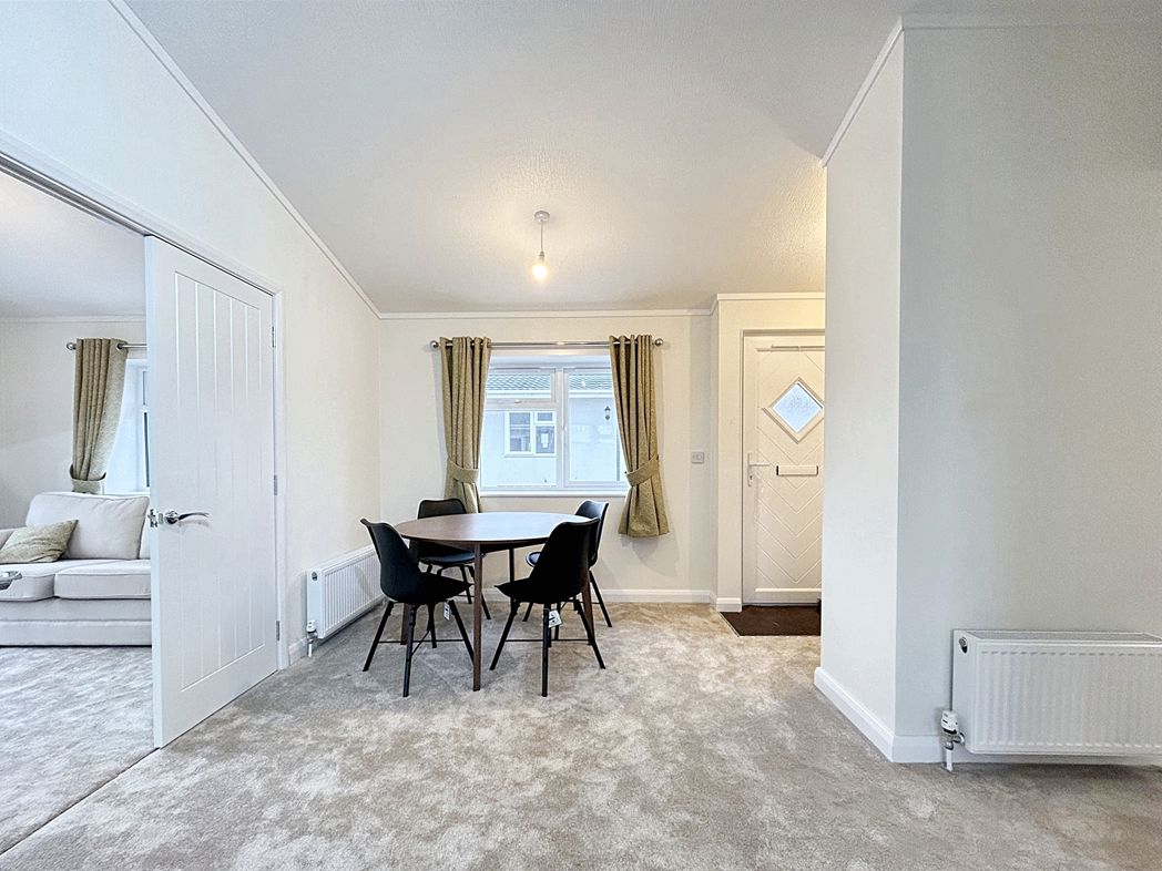 Property image 7 of 16