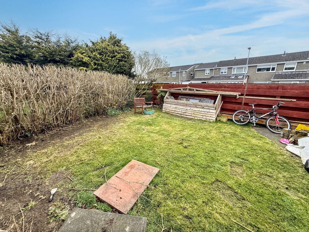 Property image 10 of 10
