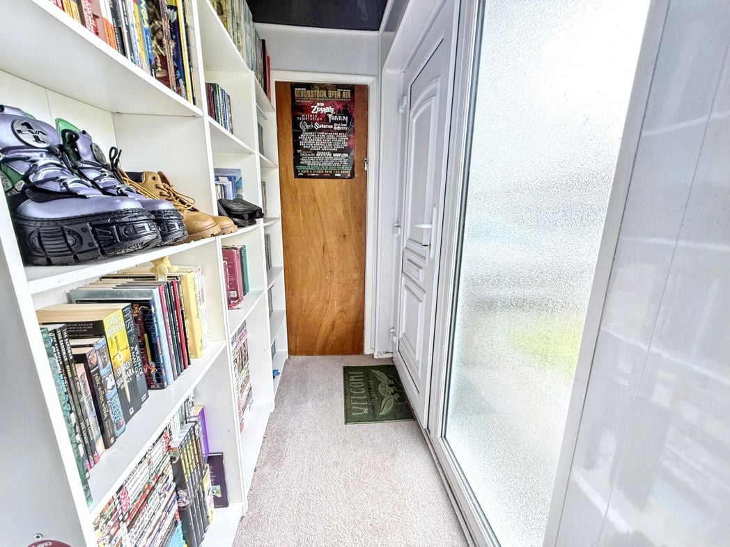 Property image 5 of 10