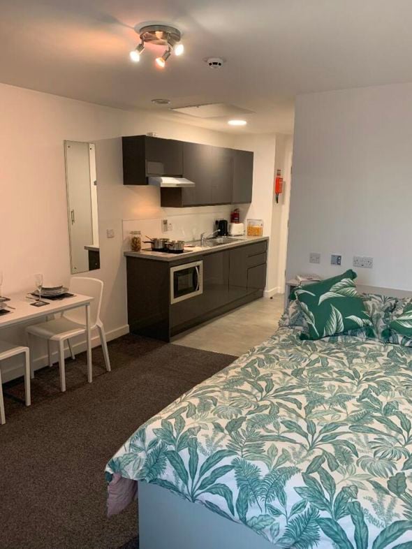 28 Canterbury Halls, Preston, Lancashire, PR1 1AL