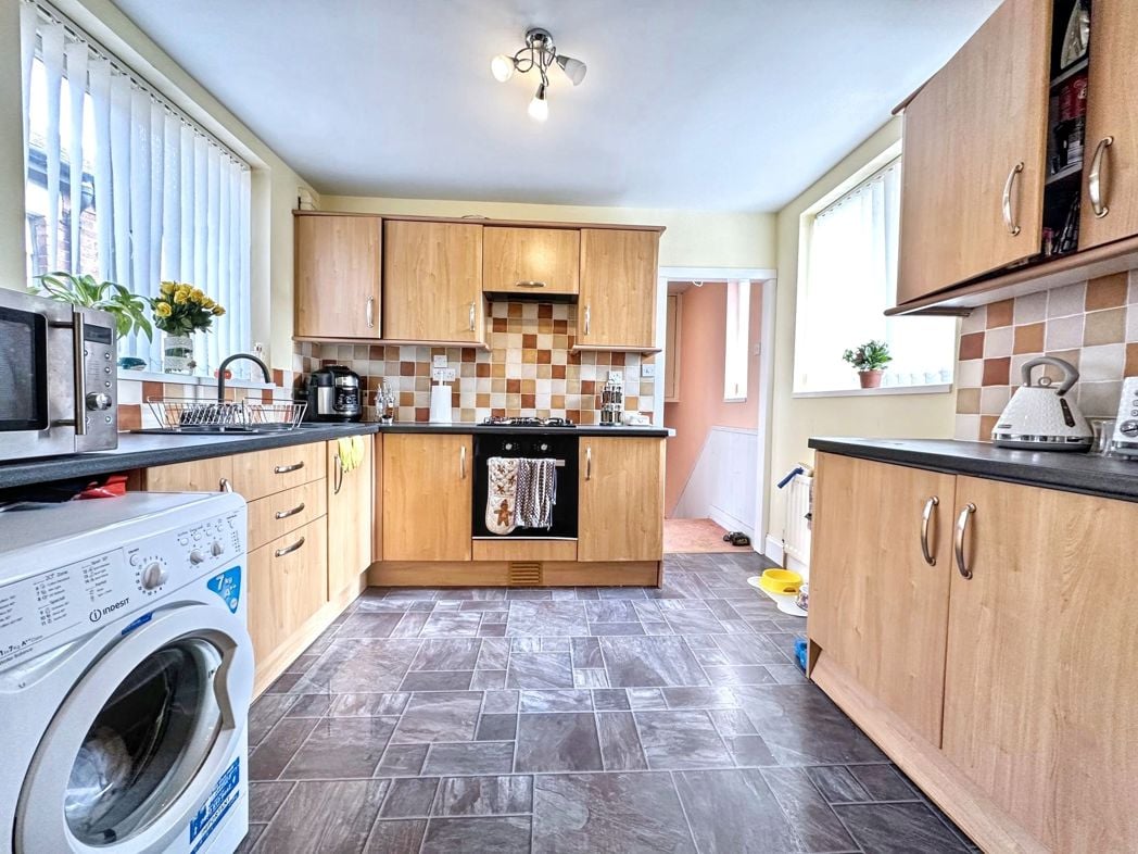 Property image 3 of 10