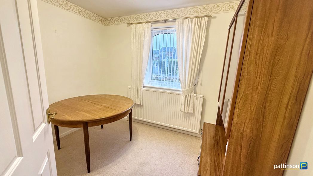 Property image 11 of 24