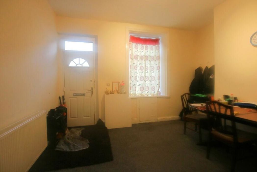 Property image 2 of 6