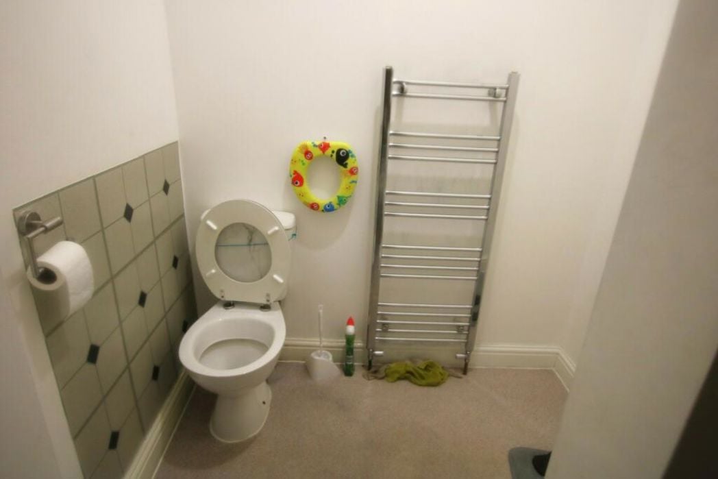 Property image 6 of 6