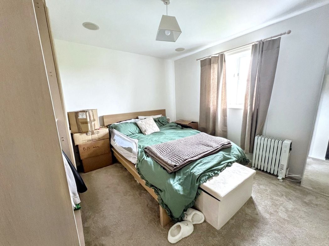 Property image 5 of 8