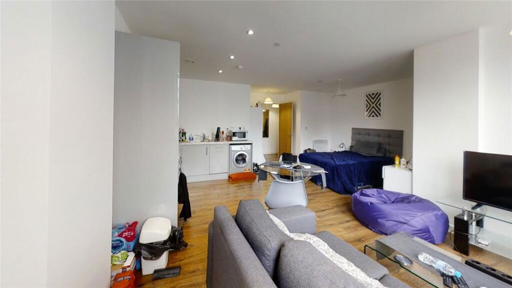 Property image 6 of 8