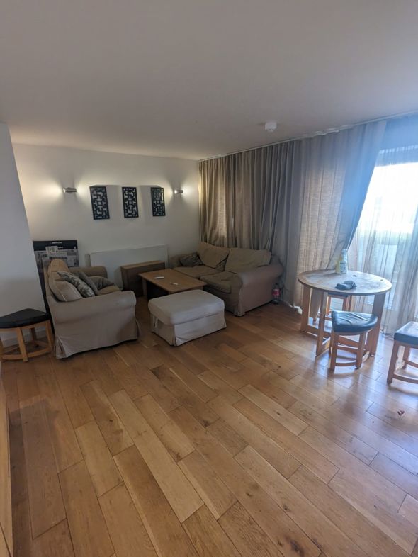 Property image 7 of 16