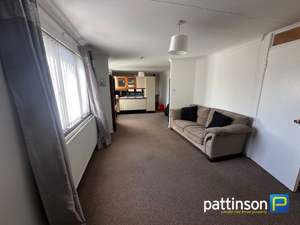 Property image 3 of 9
