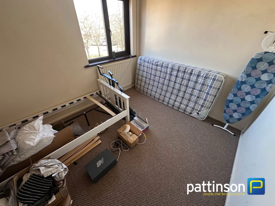 Property image 6 of 9