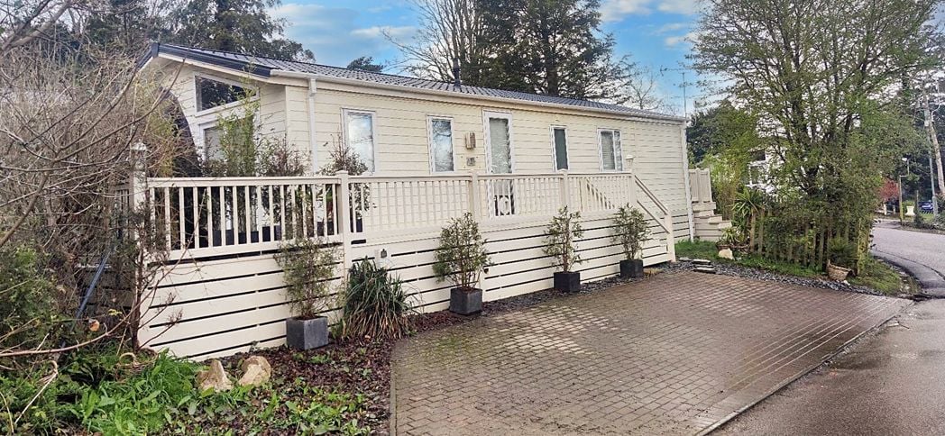 Property image 11 of 13