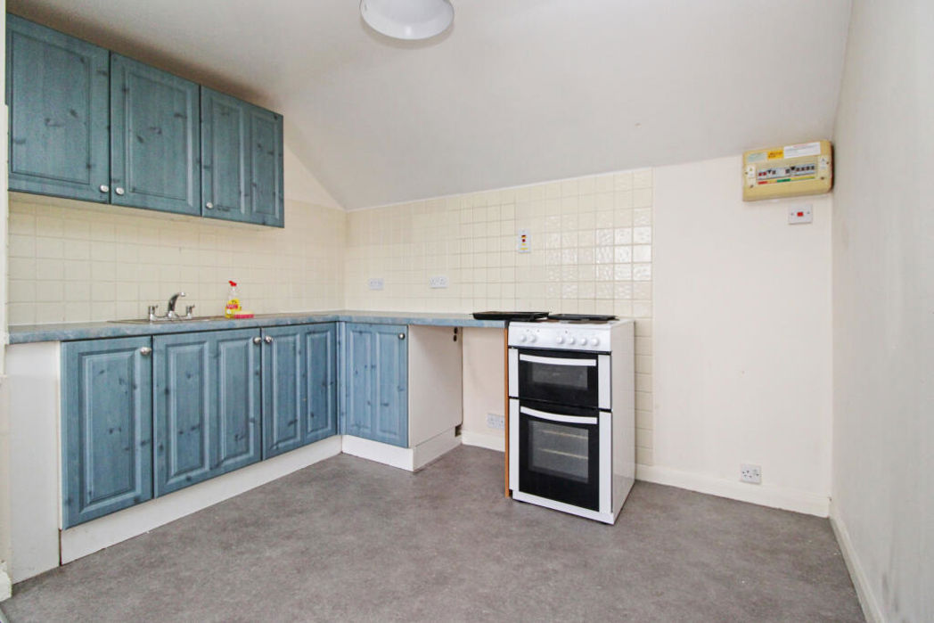 Property image 2 of 8